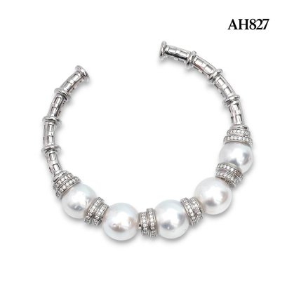 Approx. 10.0 - 11.0 mm, White South Sea Pearl, Rapa Nui Bangle