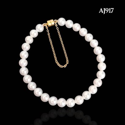 Approx. 5.5 mm up, AK Pearl, Uniform Pearl Bracelet
