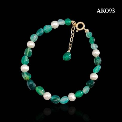 Approx. 5.5 mm up, Freshwater Pearl, Station Pearl & Green Agate Bracelet