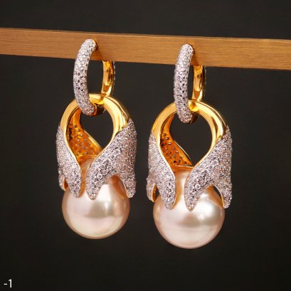 Approx. 13.0 mm, Gold South Sea Pearl, Huggie Whale Tail Jacket Pearl Earrings