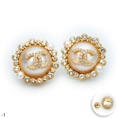 Approx. 4.0 mm and 17.0 mm, Mabe Pearl, White South Sea Pearl, Cocktail Pearl with CC Plate Stud Earrings