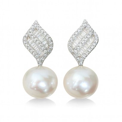Approx. 10.0 mm, Edison Pearl, Flame Pearl Stud Earrings