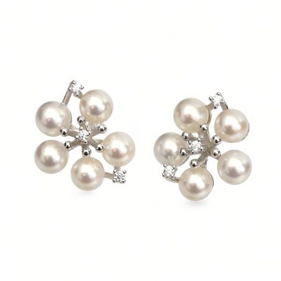 Approx. 4.0 mm, Akoya Pearl, Cluster Pearls Stud Earrings