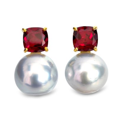Approx. 11.0 mm and 12.0 mm, White South Sea Pearl, Four Prongs Garnet Pearl Stud Earrings