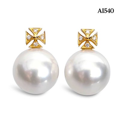 11.1 mm and 11.1 mm, White South Sea Pearl, Vivian Diamond Pearl Stud Earrings