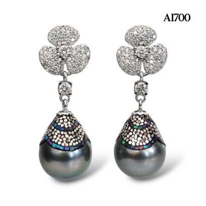 11.1 mm and 11.1 mm, Maki-e Pearl, Tahitian Pearl, Clover Leaf Diamond Paved Dangle Pearl Stud Earrings
