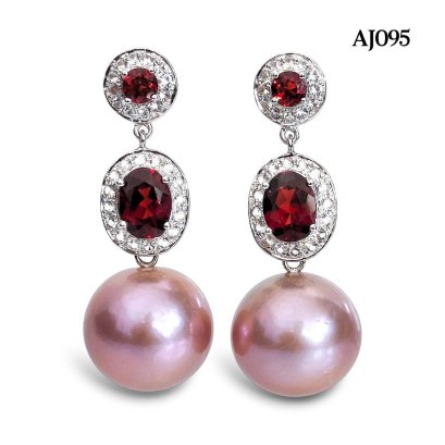 Approx. 15.0 mm, Edison Pearl, Dangle Garnet & Pearl Stud Earrings