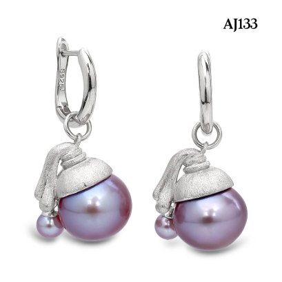 Approx. 4.0 mm and 12.0 mm, Freshwater Pearl and Edison Pearl, Girl with a Pearl Earrings Collection