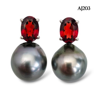 10.0 mm and 10.2 mm, Tahitian Pearl, Ganet Dot Pearl Stud Earrings