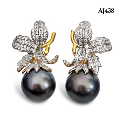Approx. 15.8 mm, Tahitian Pearl, Ochid CZ Paved Pearl Stud Earrings