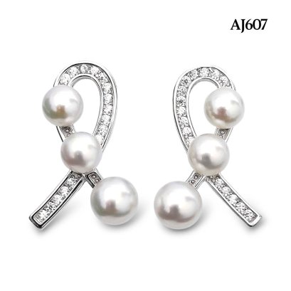 Approx. 3.5 - 4.0 mm, Akoya Pearl, Ribbon Bow Pearl Stud Earrings