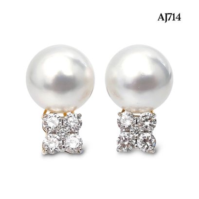 (PSL) Approx. 8.7 mm, Aurora Phoenix, White South Sea Pearl, Clover Leaf Diamond Pearl Stud Earrings