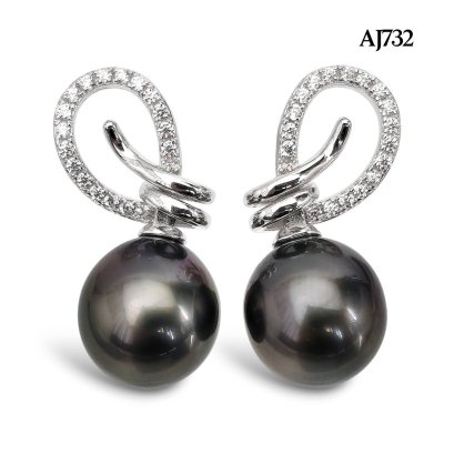 Approx. 9.0 mm, Tahitian Pearl, Serpent Pearl Stud Earrings