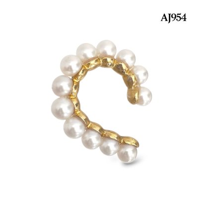 Approx. 3.0 mm, Freshwater Pearl, Pearl Row Earcuff
