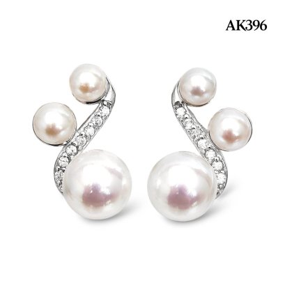 Approx. 3.0-4.0-5.0 mm, AK Pearl, G Clef Pearl Stud Earrings