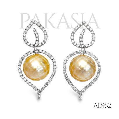 11.2 mm and 11.3 mm, Hanashinju, Gold South Sea Pearl, Bodhi Leaf Diamond Paved Pearl Stud Earrings