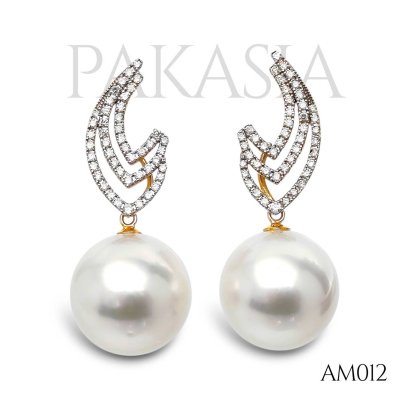 (PSL) 14.8 mm, Aurora Phoenix, White South Sea Pearl, Three Stripe Drop Diamond Paved Dangle Pearl Stud Earrings