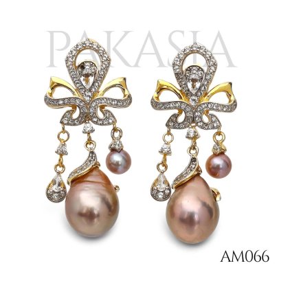 Approx. 5.0 - 10.0 mm, Freshwater Pearl, Royal Fleur-De-Lis Dangle Pearl, Stud Earrings