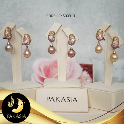 ต่างหูถั่วประดับเพชร มุกน้ำจืดคัดเกรด สีพีช-โอลด์โรส ทรงบารอก ขนาด 12 mm เกรด AA+ ตัวเรือนเงินแท้ 92.5 ชุบPink Gold ประดับเพชร CZ และพลอยสังเคราะห์  / E873 / 7.2.64