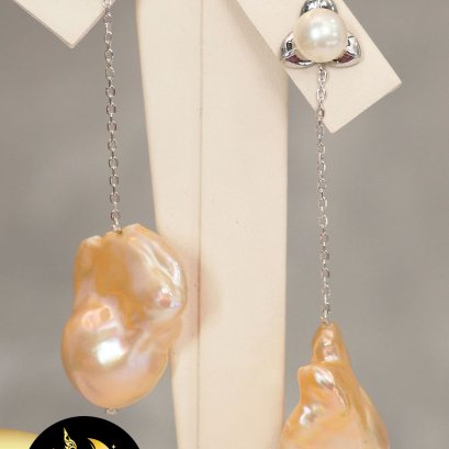 ต่างหูดอกไม้ห้อย  [เงินชุบทองคำขาว] มุกแท้น้ำจืดบาร็อคเอลิกูร่าพีช AA ขนาด 15-19mm. / SN0455YE306