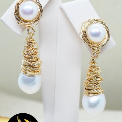 ต่างหูติดหู+ห้อยมุก  [หุ้มทอง 14k] มุกแท้น้ำจืดเคซิขาว AA+ ขนาด 8-10mm. / SN0104ZGF006
