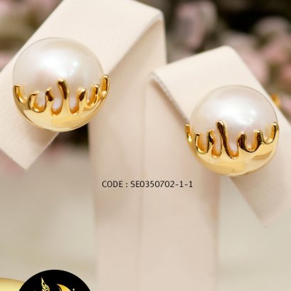 ต่างหูติดหู ครอบมุกFire มุกทรงบาร็อค ขนาด 10-11 mm เกรด AA+  / E589