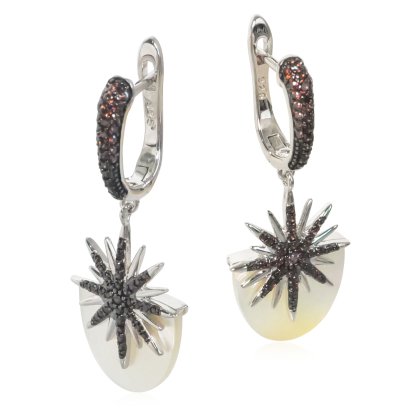 ต่างหู Sparkling Star ห้อย Mother of Shell