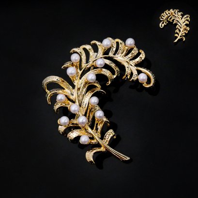 Approx. 2.5 - 3.0 mm, Freshwater Pearl, Plume, Pearl Brooch