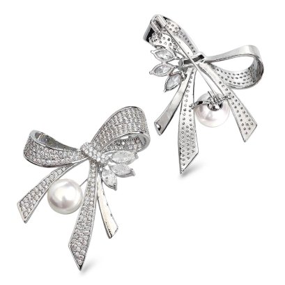 Approx. 10.0 - 11.0 mm, Edison Pearl, Bow CZ Pearl Alloy Brooch
