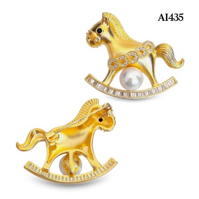 Approx. 10.0 mm, Edison Pearl, Troy Horse Pearl Alloy Brooch