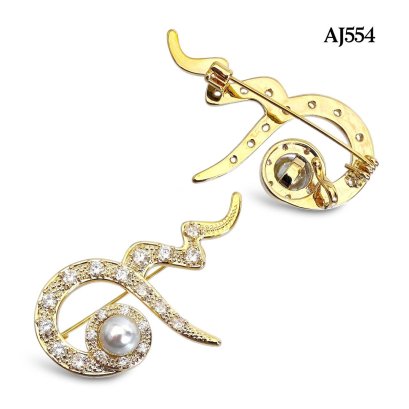 Approx. 8.0 mm, Akoya Pearl, ๙ Pearl Brooch