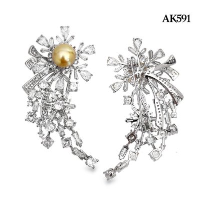 Approx. 11.0 mm up, Gold South Sea Pearl, Snowflake Icicle CZ Pearl Alloy Brooch