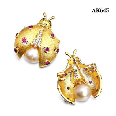 Approx. 10.0 mm, Gold South Sea Pearl, Ladybug Pearl Alloy Brooch
