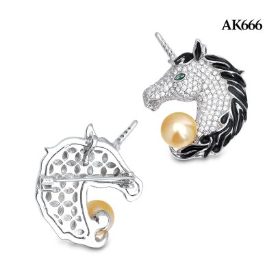 Approx. 10.0 mm, Gold South Sea Pearl, Unicorn Pearl Alloy Brooch