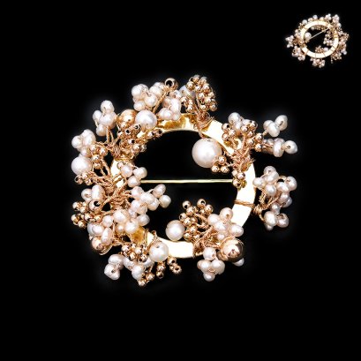 Approx. 3.0 - 6.0 mm, Freshwater Pearl, Wreath Pearl Brooch