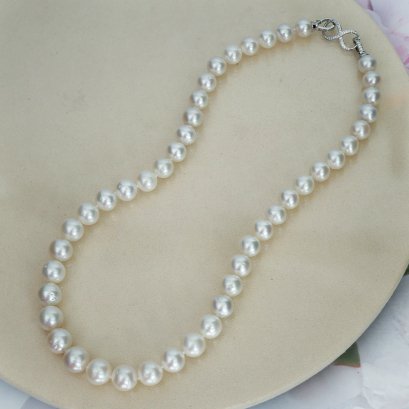 9.0 - 11.5 mm, White South Sea Pearl, Graduated Pearl Necklace