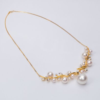 5.03 - 14.16 mm, Akoya Pearl and White South Sea Pearl, Diamond Ivy Pearl Necklace Collection