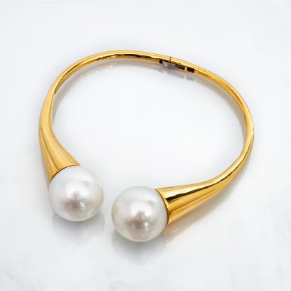 16.56 mm and 16.68 mm, White South Sea Pearl, Twin Pearl Spring Bangle (Push & Twist Arbitrary Pearl Collection)