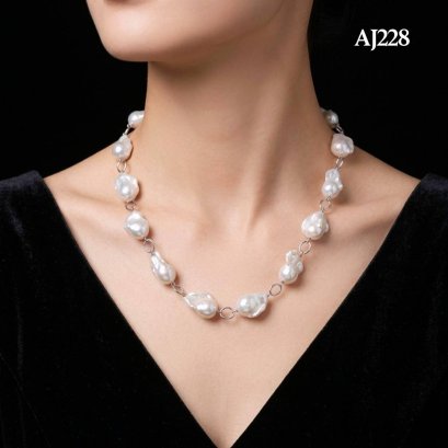 12.6 - 13.9 mm, Freshwater Pearl, Station Pearl & Ring Necklace