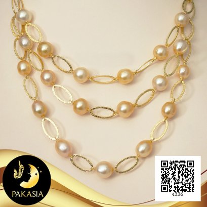 สร้อยคอไข่มุกระย้า South Sea สีทอง 3 สาย ความยาวประมาณ 19" ไข่มุก South Sea สีทอง ทรงบารอก ขนาด 9-10 mm เกรด AA ตัวเรือนห่วงใหญ่ 3 สาย ตะขอก้ามปูและสร้อยโซ่ เงินแท้ 92.5 ชุบทอง