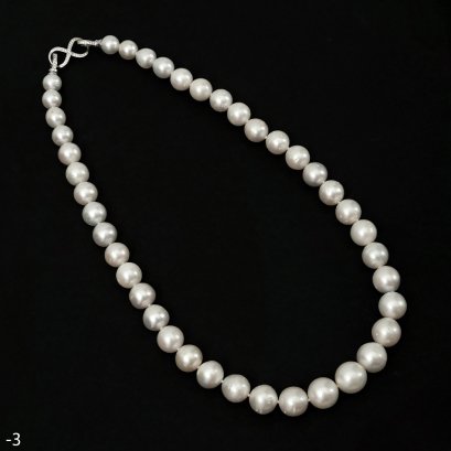 Approx. 8.82 - 13.26 mm, White South Sea Pearl, Graduated Pearl Necklace