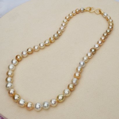 Approx. 7.1 - 9.9 mm, Gold South Sea Pearl, Graduated Pearl Necklace