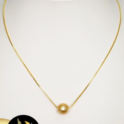 สร้อยคอไข่มุก South Sea เม็ดเดี่ยว ไข่มุก South Sea น้ำเค็มคัดเกรด สีทอง Dark Gold ทรงเกือบกลม - กลม ขนาด 10 mm เกรด AA ตัวเรือนสร้อยลาย Box Chain และตะขอ Stopper บอลกลมเกลี้ยงปรับรูดได้ เงินแท้ 92.5 ชุบทอง / 26.5.64