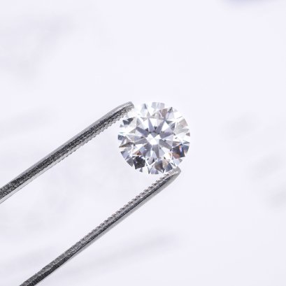 (IGI) 10.21 - 10.25 x 6.28 mm, Laboratory Grown Diamond (Round Brilliant, CVD, 4.01 ct, D, VS 1)
