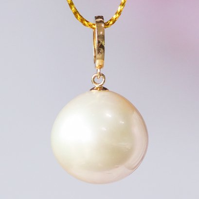 Approx. 15.30 - 14.18 mm, South Sea Pearl, Pendant