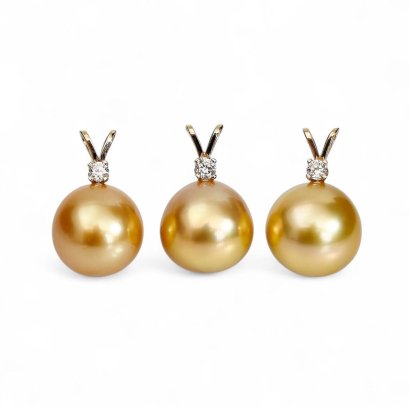 Approx. 10.5 - 11.0 mm, Gold South Sea Pearl, Diamond Dot Solitaire Pearl Pendant