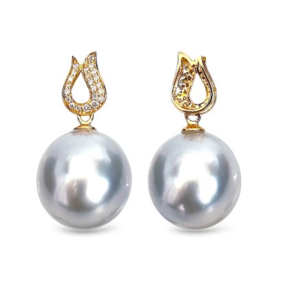 11.75 mm, White South Sea Pearl, Flame Daimond Paved Dangle Pearl Pendant