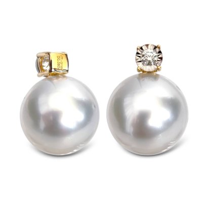 10.8 mm, White South Sea Pearl, Diamond Dot Pearl Pendant