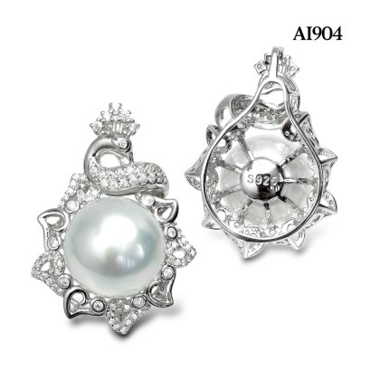 Approx. 11.0 mm, White South Sea Pearl, Solitaire Pearl Peacock CZ Pendant