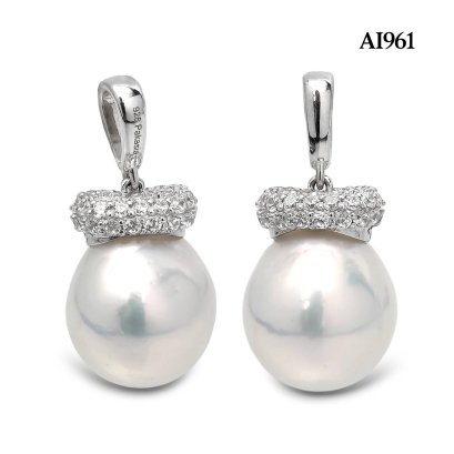 12.6 mm, Freshwater Pearl, Acorn CZ Paved Pearl Pendant